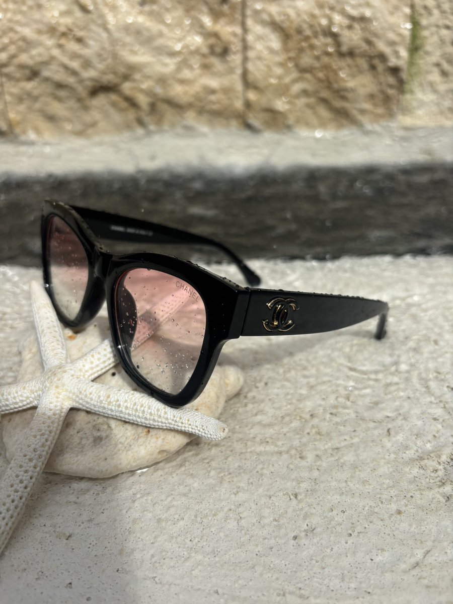 ImThatGud1's tweet photo. 1 Sir Grantley Makes You A Member, GET THE LOOK ON A BUDGET 💁🏽‍♀️… 🛍️ https://t.co/qblJzCwpdH