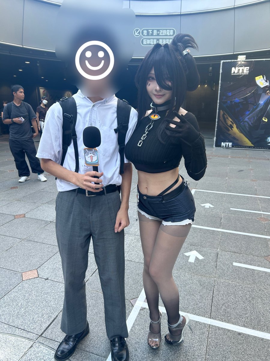 Masapotolove2D's tweet photo. 初めてのオフイベめっちゃ緊張
結果最高　ツーショット撮ってもらえるなんて　一生の思い出　(写真ついてなくて2回目の投稿)
@Sithle011 
#nte #NTEネバネバ #クロバネ https://t.co/2faCxkvrrf