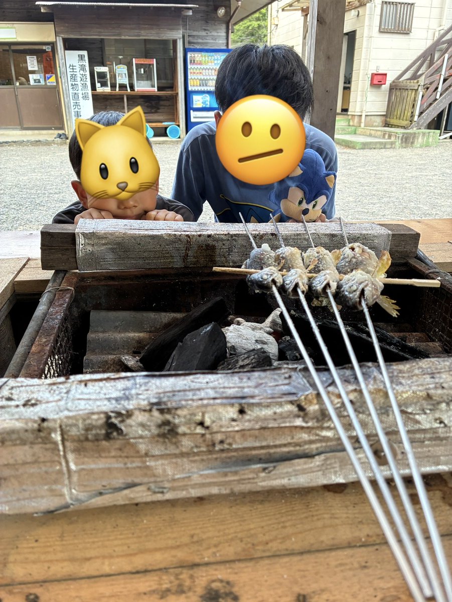 Ms_Virago's tweet photo. 私もう堪らなく胸にグッと来ちゃって😭人形持ってる所をお友達にからかわれちゃったら悲しむよな〜…😰とか考えてさり気なくとは言え辞める方向に持っていこうとしててさ、心の奥底でそんな風に大切にしたい気持ちが育ってるって事全然見えてなかった😭子が私を親にしてくれてる🙏ソニックにも大感謝！ https://t.co/NhYtZBVcT2