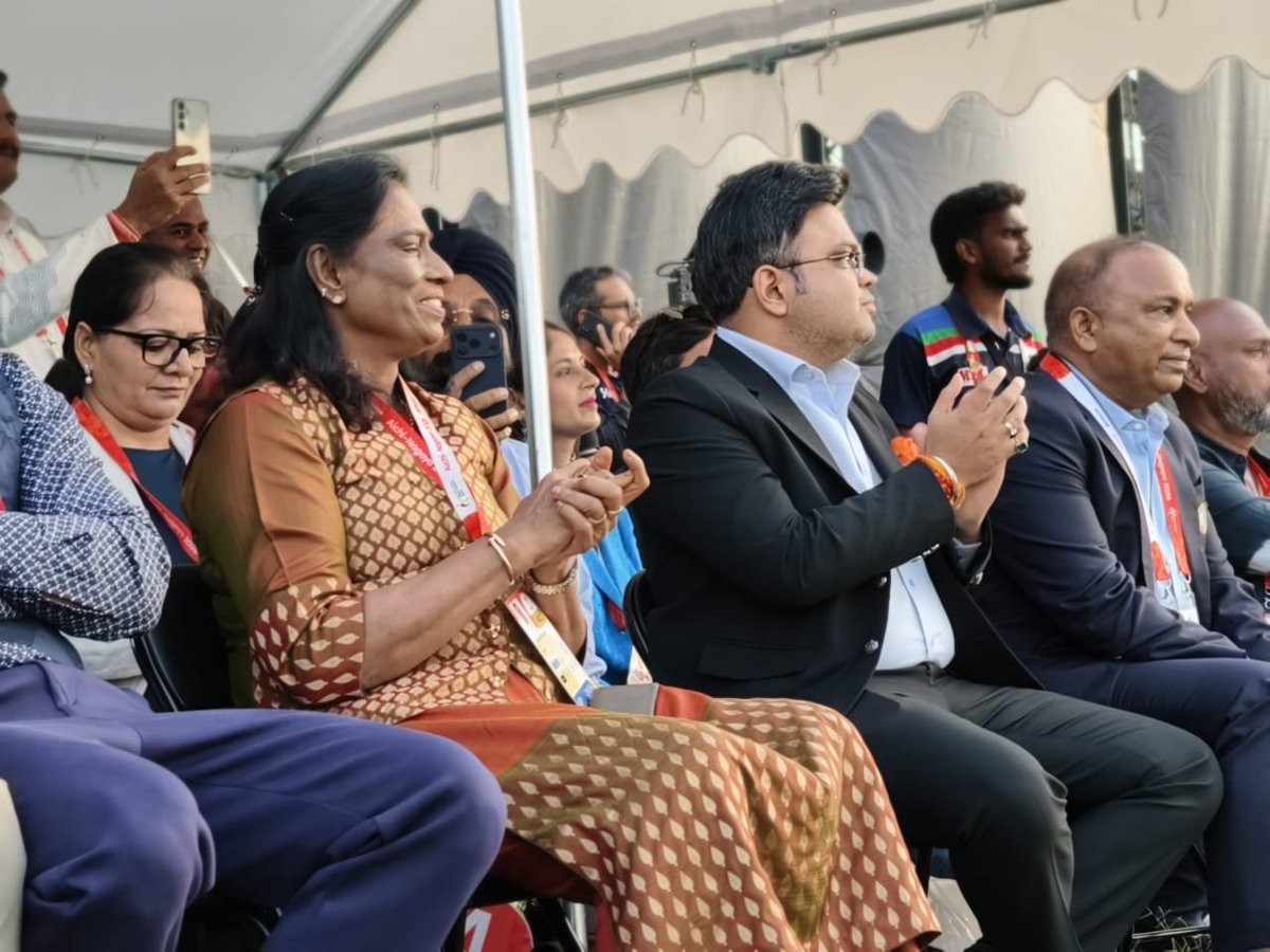 PTUshaOfficial's tweet photo. What a thrilling, nerve-wracking final! Watching our Men’s Cricket Team defend 211 runs to win the Asian Games Gold against Pakistan was an unforgettable experience. I have to admit, @JayShah and I were counting down every ball &amp;  praying for that extra wicket in the tense final https://t.co/zHBTVmtgj4
