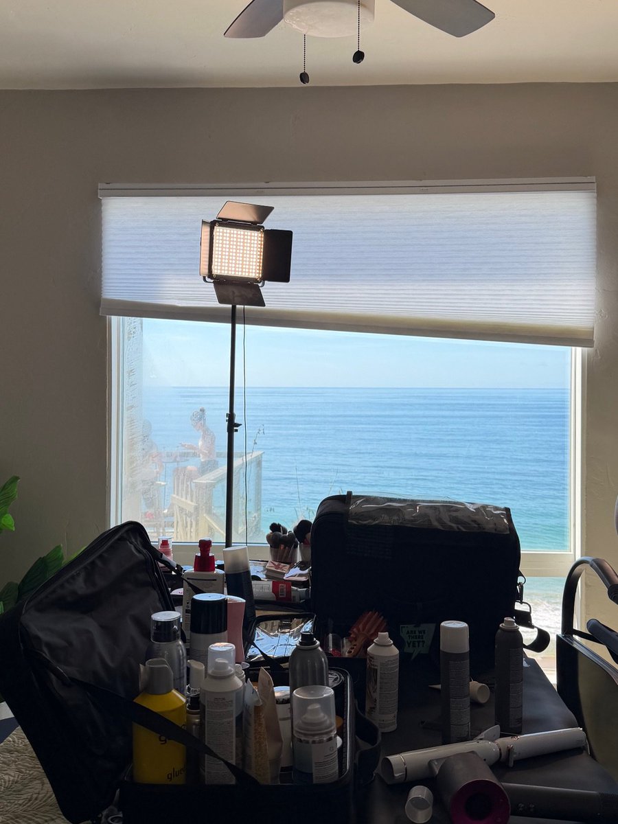 lilycheei's tweet photo. my saturdays, and everything in between https://t.co/I4peNAZGam