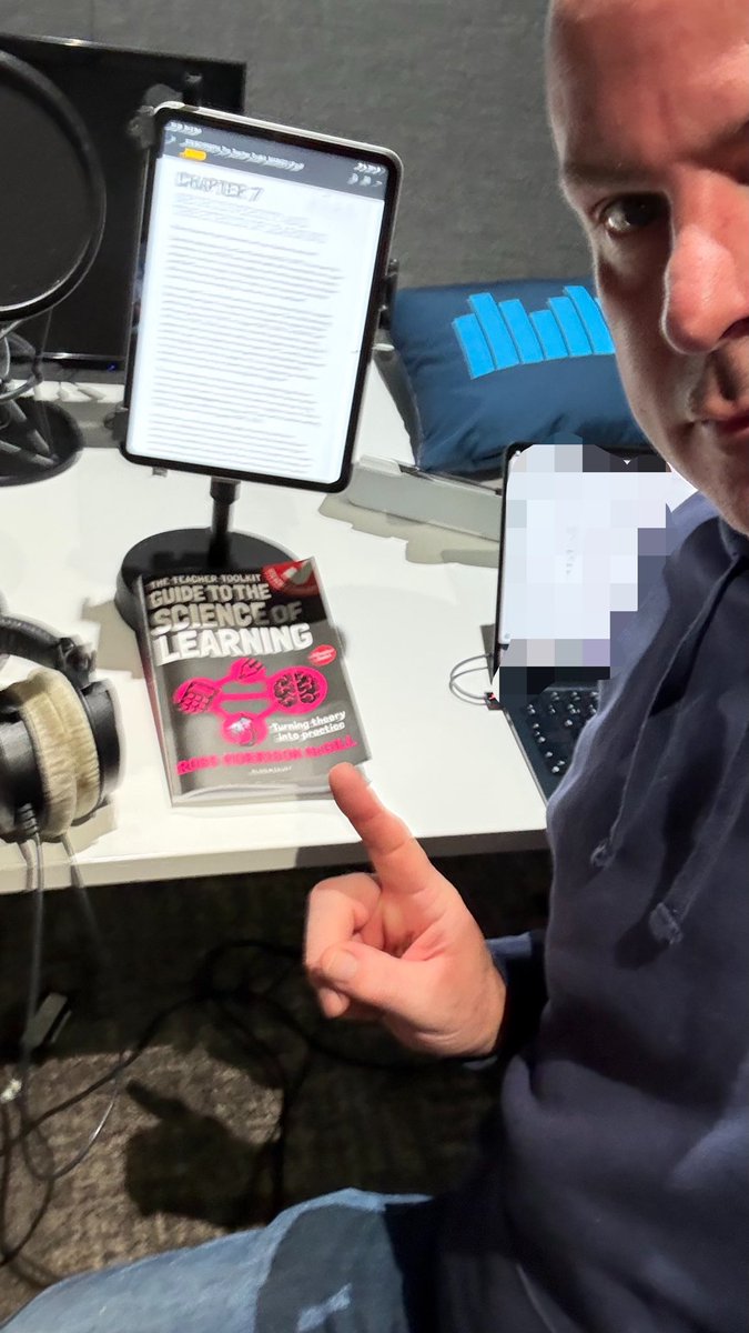 TeacherToolkit's tweet photo. Inclusion, SEND and neurodiversity 🧠 

Definitely the toughest chapter to write, and record for the new audiobook. 

Sharing fMRI research data to understand how teachers and schools can support cognitive differences…

#GuideToLearning (audio) - out soon! https://t.co/xAfdB7GFC4