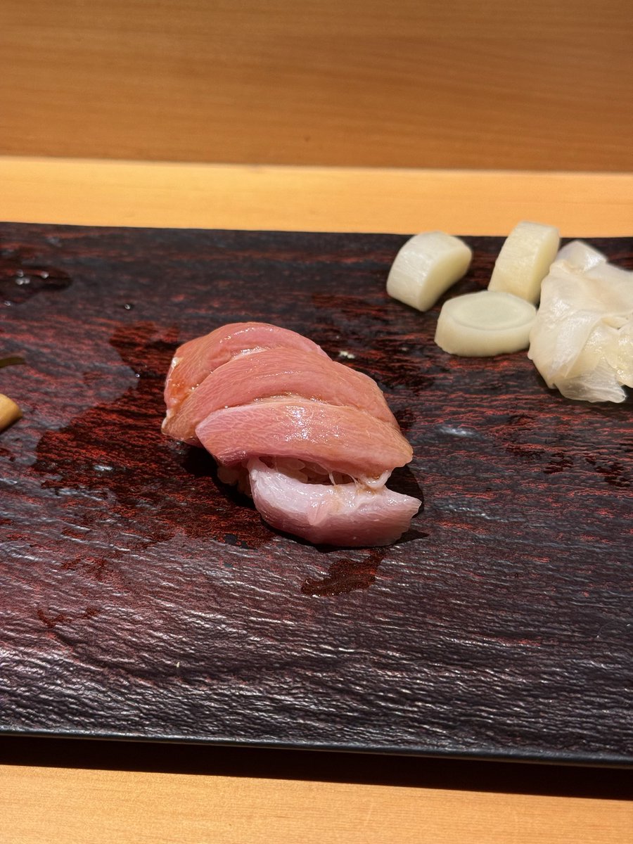 ShoCamera's tweet photo. 寿司🍣食った。
うめすぎ。 https://t.co/sVb0YlzLLb