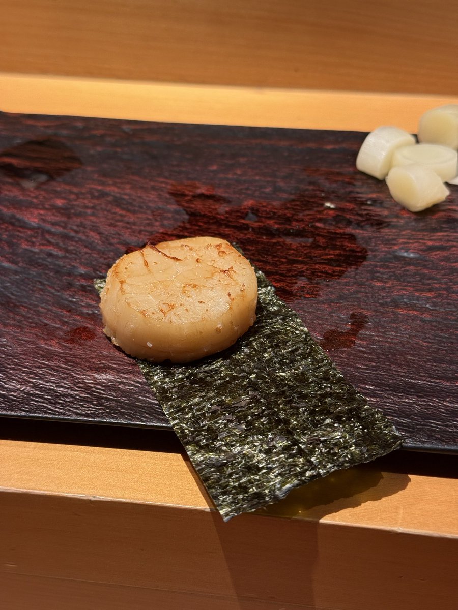 ShoCamera's tweet photo. 寿司🍣食った。
うめすぎ。 https://t.co/sVb0YlzLLb