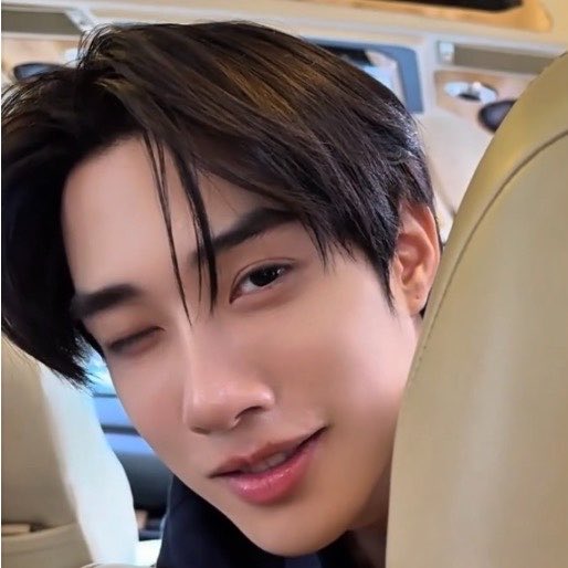 kodtypeloei's tweet photo. “ให้นามสกุลผมเป็นของคุณ ทั้งชีวานี้ยอมพลีให้เลย” https://t.co/0rtv2q8u14