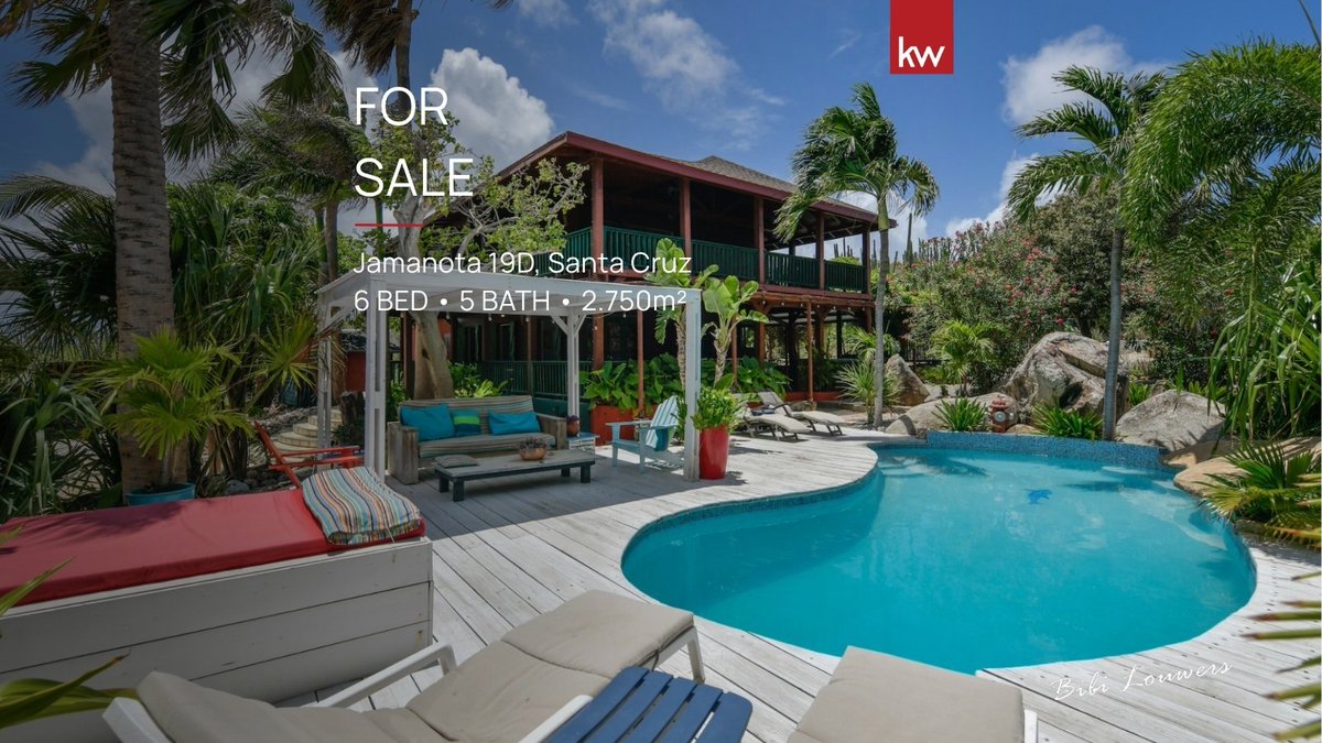 KWArubaBibi's tweet photo. 🏡 𝐅𝐎𝐑 𝐒𝐀𝐋𝐄 | Jamanota 19D
Spacious hilltop property with a main residence, 2 separate apartments, a private pool, and 2,750 m² of property land.

💰 USD 1.3M
🛏️ 6 BR | 5 BA
📍 Santa Cruz

#ForSale #Jamanota #ArubaRealEstate #KWAruba https://t.co/HhevCEh27r