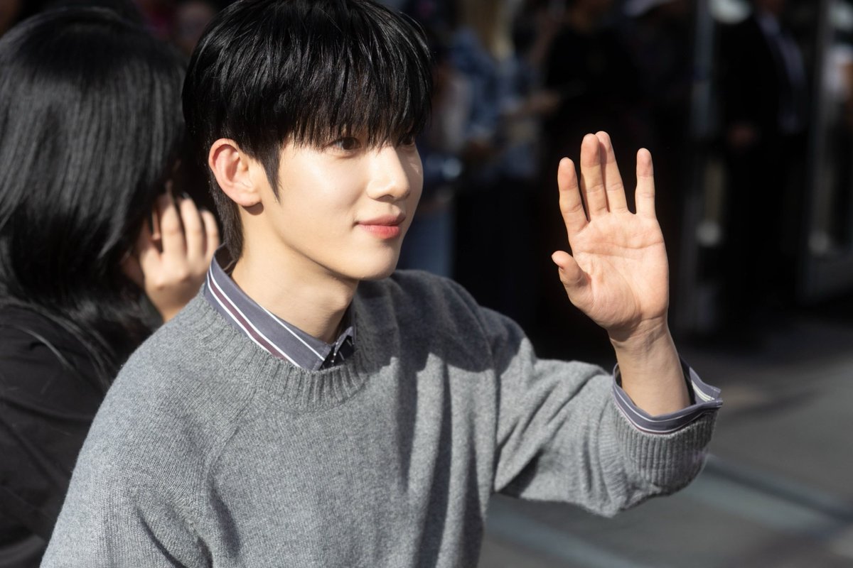 memorystarpsw's tweet photo. IG: sylvain_cls Update [02.10.2026]📷

These are photos of Siwoo taken by a French photographer in Paris. 

Everyone, please click the link below and send him a little message to thank him for capturing these beautiful photos of Siwoo na!😊

🔗https://t.co/iNt3Folsvu

PARK SIWOO AT LANVIN PFWSS27
#PARKSIWOOxLANVIN 
#LANVINPFWSS27
#PARKSIWOO