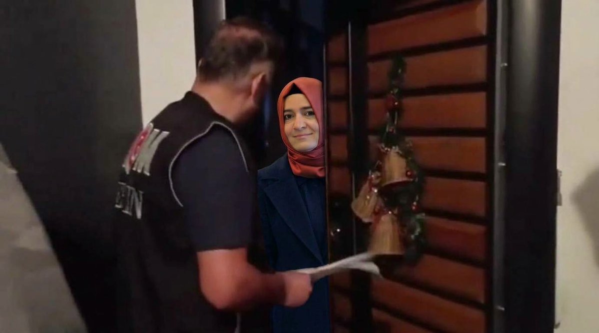 ipirofficall's tweet photo. @GizliArsiw Hadi ceza alsın o zaman !  neden dışarıda geziyor hâlâ Betül !! https://t.co/Bf1ii8KcbO