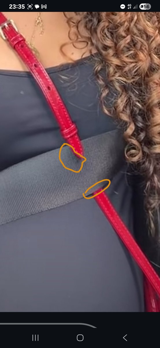 EncoreUnNegre's tweet photo. @Uzumkima Par contre cela ressemble fort à un montage Photoshop, la zone noire du dessus et la zone rouge en dessous semblent à des zones non naturelles. Les traces noires et rouges n'ont rien à y faire. Bravo pour ton diplôme, ne t'attarde pas sur les insultes des gens https://t.co/SSpRz9TzDx
