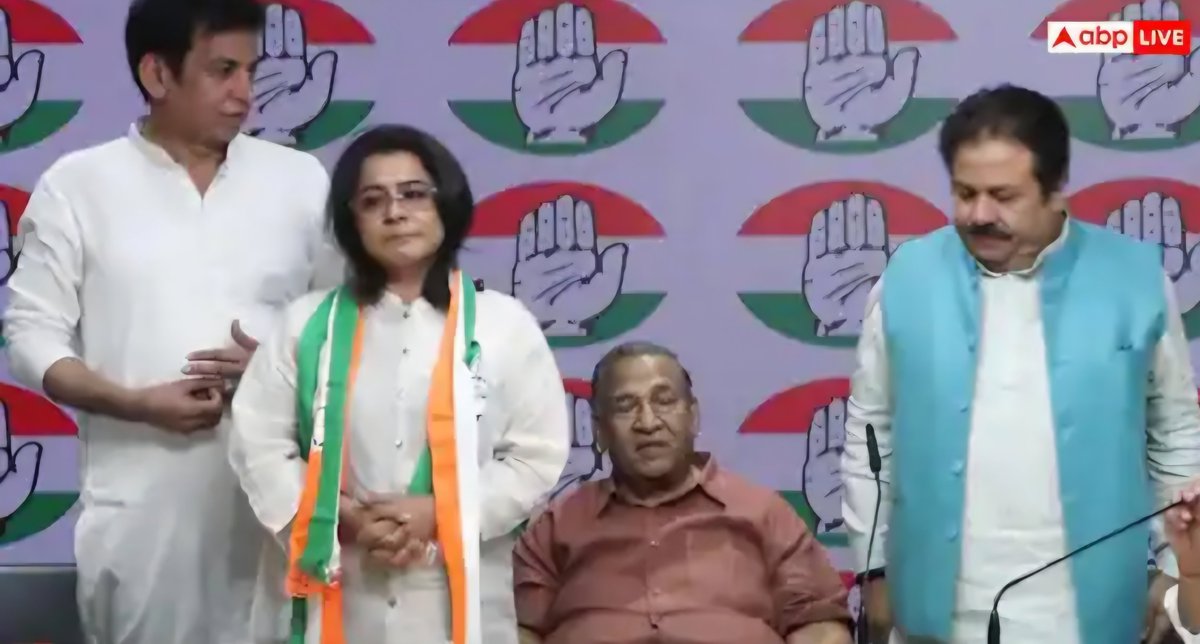 AshokShrivasta6's tweet photo. वोट चोरी का आरोप लगाते लगाते
कांग्रेस ने आम आदमी पार्टी की मुख्य प्रवक्ता को चोरी कर लिया। 😂😂
अरविंद केजरीवाल की पार्टी की मुख्य प्रवक्ता प्रियंका कक्कड़ आप छोड़ कर कांग्रेस में शामिल हो गईं। https://t.co/FBaAXDN5t5