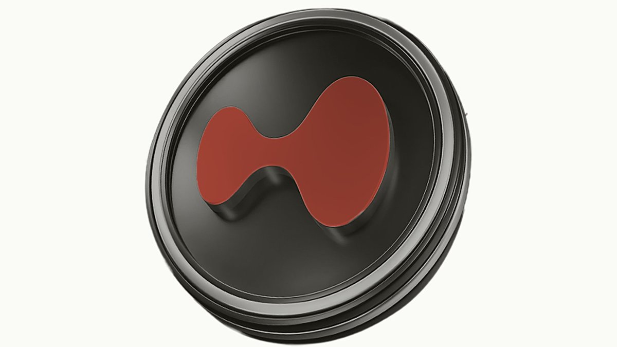 nullregistry's tweet photo. Andrew Tate turned $550,000 of HYPE into a $7.24 million profit. Most of that profit is still sitting in his wallet.

Today the wallet Lookonchain ties to Tate sent 20,950 HYPE to Binance, about $1.87 million. Two years ago it bought 122,827 HYPE at $4.48. HYPE is the token of Hyperliquid, a crypto trading exchange. It trades near $89 now, about 20 times his entry.

The headline adds three things together that aren't the same kind of money.

63,550 HYPE are still in the wallet, worth $5.62 million. That part is a price on a screen. It turns into profit only when it's sold, and it moves every day.

20,950 HYPE just went to Binance. Sending coins to an exchange often comes before a sale, and nothing so far confirms one. It could also be collateral or a transfer.

The remaining 38,322 HYPE from the original buy left the wallet earlier and aren't in today's summary. Earlier sales would explain them. Those are the only part close to banked.

The figure also covers his spot HYPE, coins he owns outright. It says nothing about any leveraged trading from the same address.

And the 1,317% belongs to a $4.48 entry. At $89, the same coin has to go up another 1,317% from here to repeat it. Buying because he made money buys his result, not his entry.

Before you react to a whale profit headline, split it into held and sold. Held is a price. Sold is profit. A deposit to an exchange is neither yet.