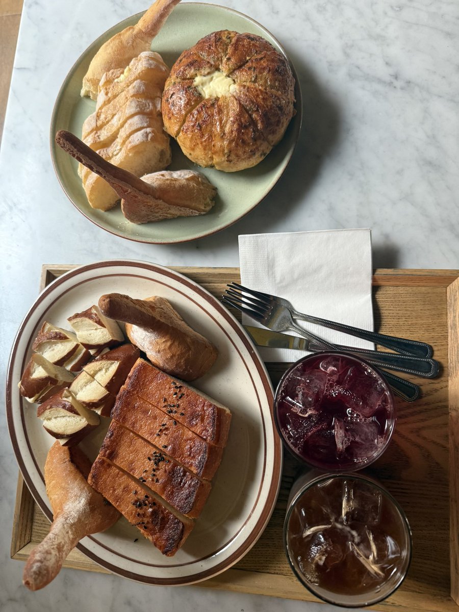 jopanda99's tweet photo. 🥐🥨🥯 https://t.co/i3b4Rjoks1