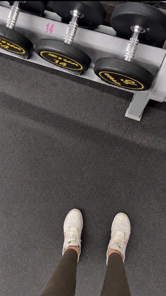 geinJel's tweet photo. السبت🤸🏼‍♀️🌺🧘🏻‍♀️ https://t.co/eneTyCQxnz