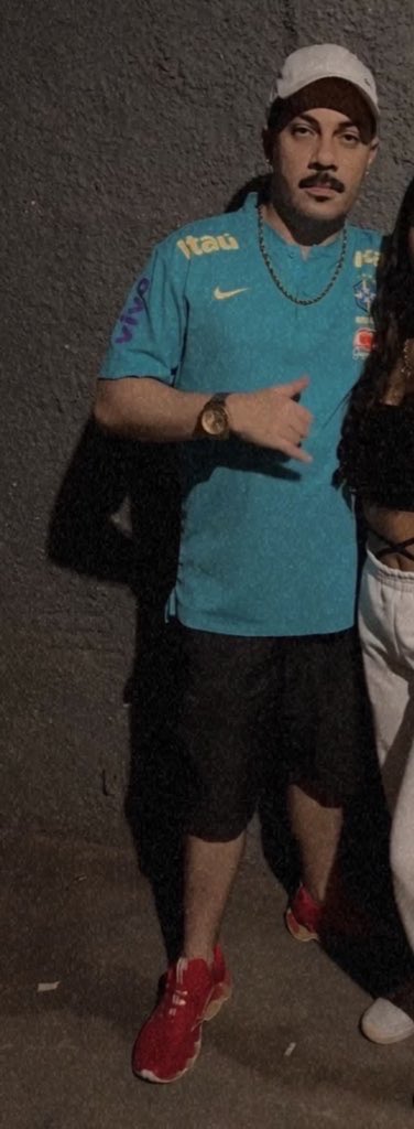ChefaodasPutas's tweet photo. alguma cadela pra fortalecer o chefe no cigarro e na ultima cerveja do role? 30$$ conto sua puta 

🤑🤑 https://t.co/C76pngfCIG