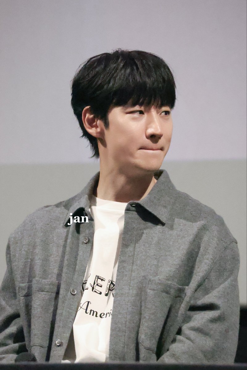 dawn0910_'s tweet photo. 261002 <연애박사> Special GV
#이제훈 
#leejehoon https://t.co/ZftYE5Ryhm