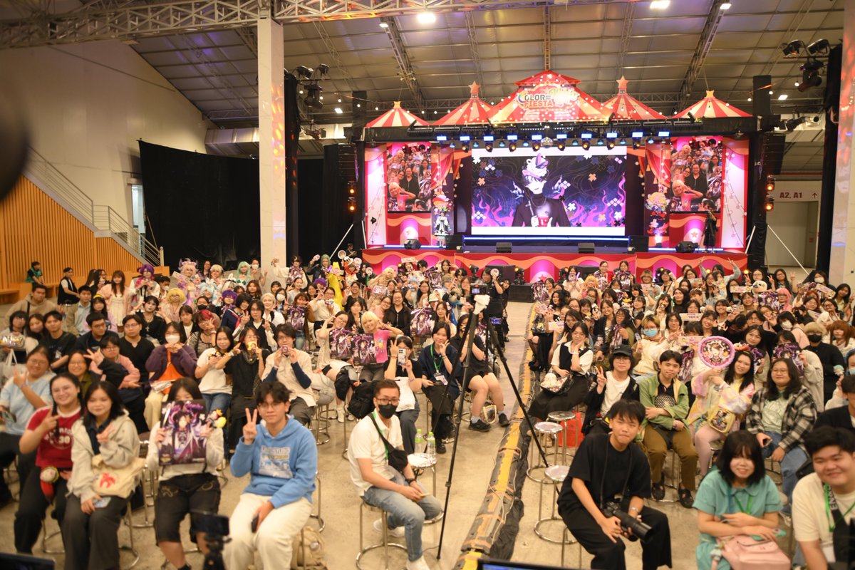 ColorFiestaVN's tweet photo. 🍄 That’s a wrap on @shu_yamino Public Panel! 💜

You guys really braved the thunderstorm for our sorcerer! 🌧️😭 Thank you for being there and making the panel so special. Shu’s energy was everything! 🥹💜

#cofiss17 #NIJISANJI_EN #ShuYamino https://t.co/FxkpGxvxlN