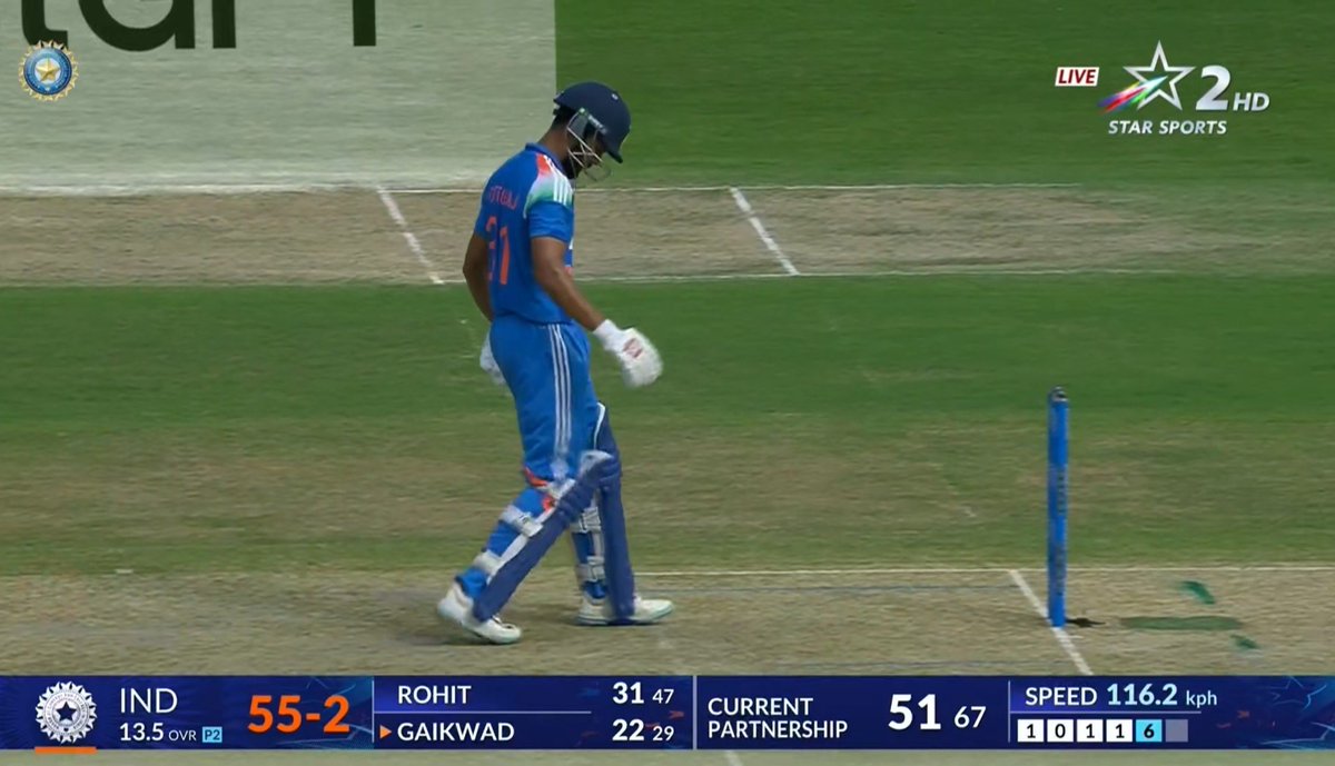 MSDian067's tweet photo. Bro was taking singles on flat tracks and now hitting sixes on this moving wicket 😭🔥

Never fails to surprise the fans, Don't give us heart attack bro 😭 https://t.co/YMG9oSrinl