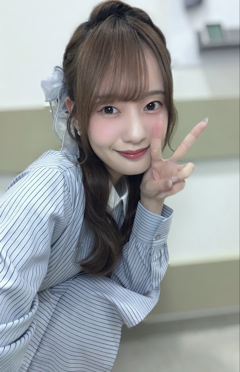 reina_kawamura6's tweet photo. #ことばとば 第2部にご来場いただき、ありがとうございました〜！🍃 

出身地で仲の良いバンビとイベントできた事、とっても嬉しかったし楽しかったです！✨

皆さんも沢山盛り上げてくださってありがとうございました！☺️ https://t.co/PoSPx5b7iS