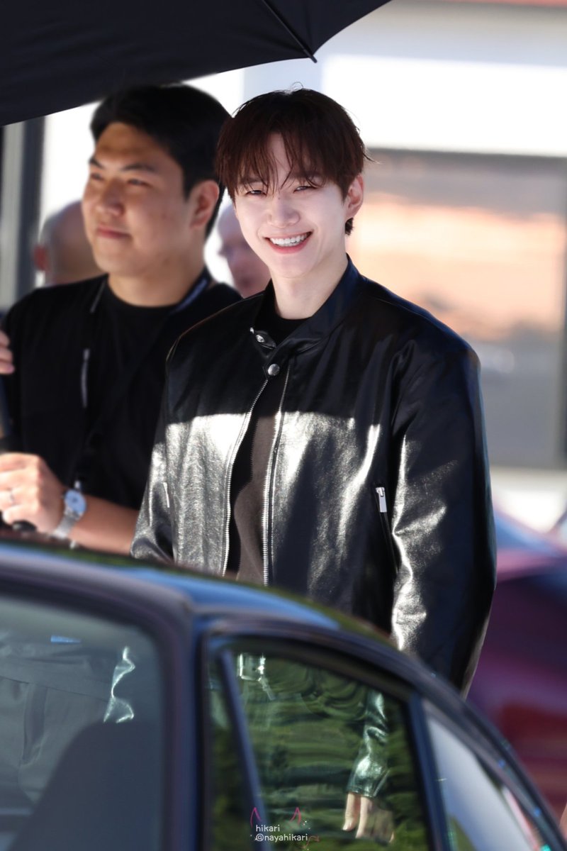 praypla's tweet photo. สดใสมากกกก วันดีๆที่มีอีจุนโฮ 😊🫶

#LEEJUNHO #이준호
#อีจุนโฮ #PorscheVibesSeoul https://t.co/B9NqYafEv7