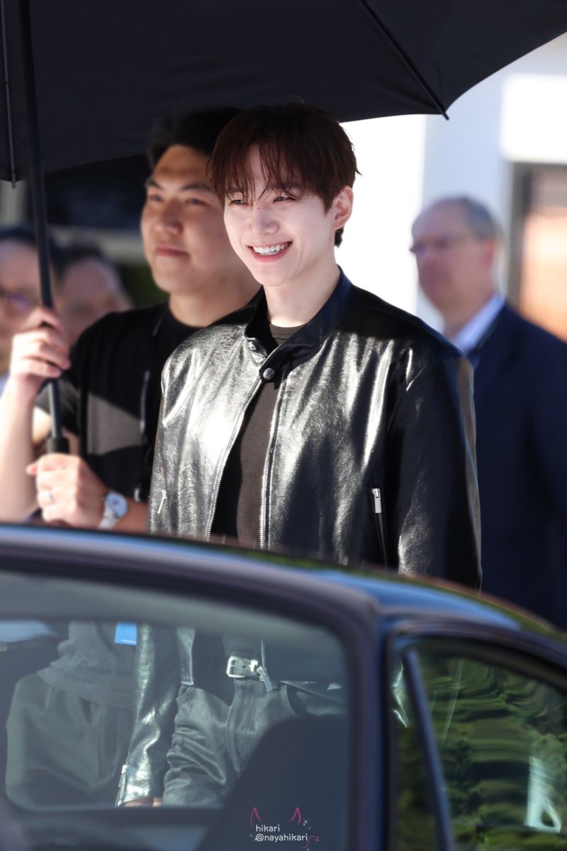 praypla's tweet photo. สดใสมากกกก วันดีๆที่มีอีจุนโฮ 😊🫶

#LEEJUNHO #이준호
#อีจุนโฮ #PorscheVibesSeoul https://t.co/B9NqYafEv7