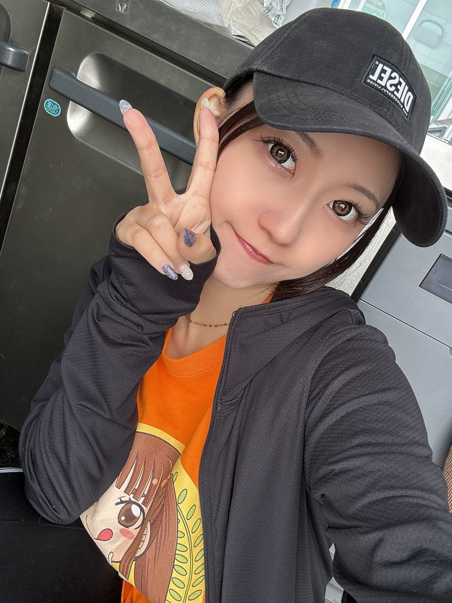 Iscafe1006's tweet photo. 明日は #ライブガーデン上尾店 さんにて出店させていただきます！

販売は12時〜17時になります✨✨

今川焼きまた始まりますよ🗣

明日もよろしくお願いします💓

#PR https://t.co/3rV87Wq8fm