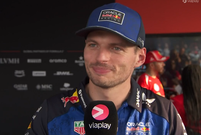 SCUDERIAFEMBOY's tweet photo. max's smile when told the crowd sang dududu max verstappen ;-) https://t.co/jRup4AU3uo
