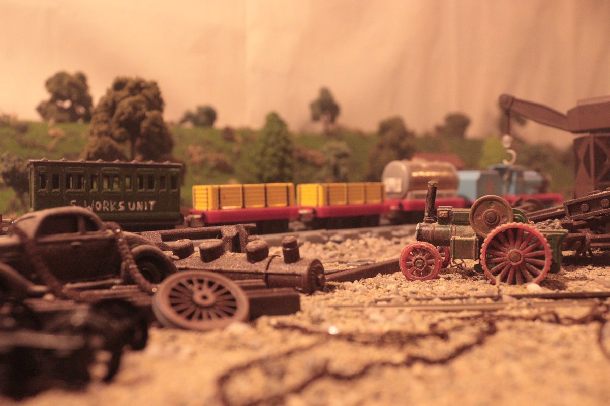 AetherEngine's tweet photo. I love my metal trains https://t.co/ET1N08bSfz