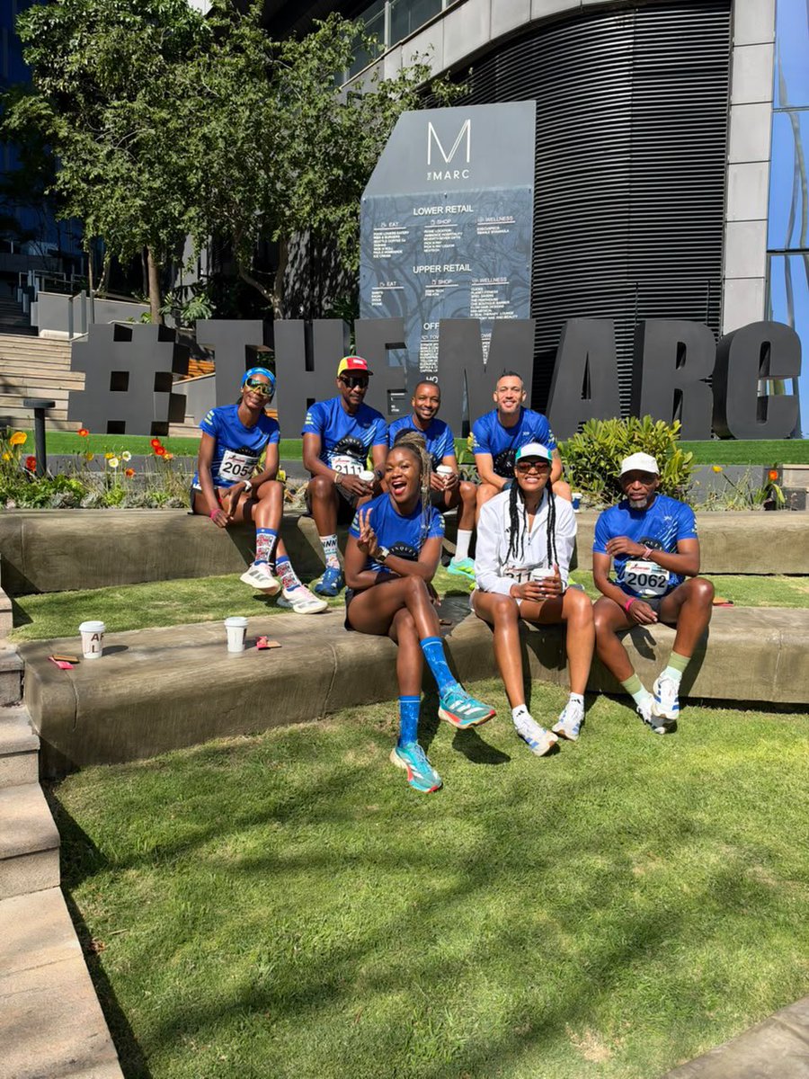 Walter_Lethu's tweet photo. It was wonderful morning run 🏃♂️ Stronger Run for Mental Health Awareness at Mushroom Park
#runningwithtumisole
#skhindigangcoaching
#funkypantssa
#gilnokiesocks
#homeofrunning
#EastRandBoysVibes
◦ https://t.co/aH6BexcPzW