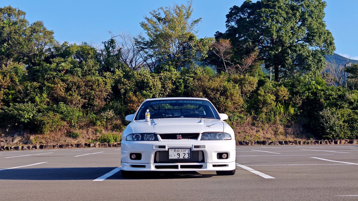 nao555imp's tweet photo. @Z32Maou_Ryota あー…確かにグリルサイズ違いますねぇ。

前から３３Ｒ可愛いと思い続けてましたがRyotaさんのイラストで更にゆるキャラ的な感じがしまして今日も走り回ってきました👍️ https://t.co/ECljecrXRT