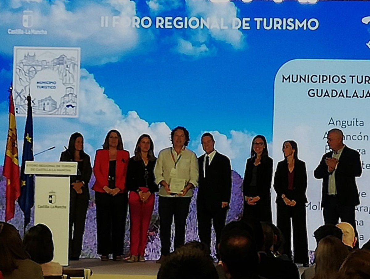 HitaTurismo's tweet photo. La villa de #Hita ha sido reconocida como #MunicipioTurísticodeCastillaLaMancha una marca de calidad que integra a los destinos turísticos más destacados de la Región.
@turismoclm @LosPueblosmbe @turismoengu https://t.co/34lP1ARIPN