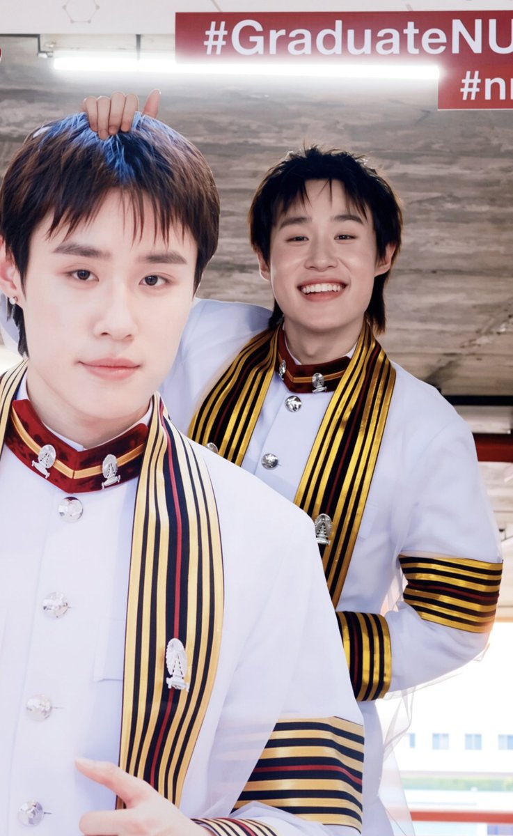 dongdanggangza's tweet photo. คนไหนคือพี่นัทตุวจริงงงงงง @nnutdan 

CELEBRATING NUTDAN
#GraduateNutdan #nnutdan https://t.co/VwmqFuhY6m