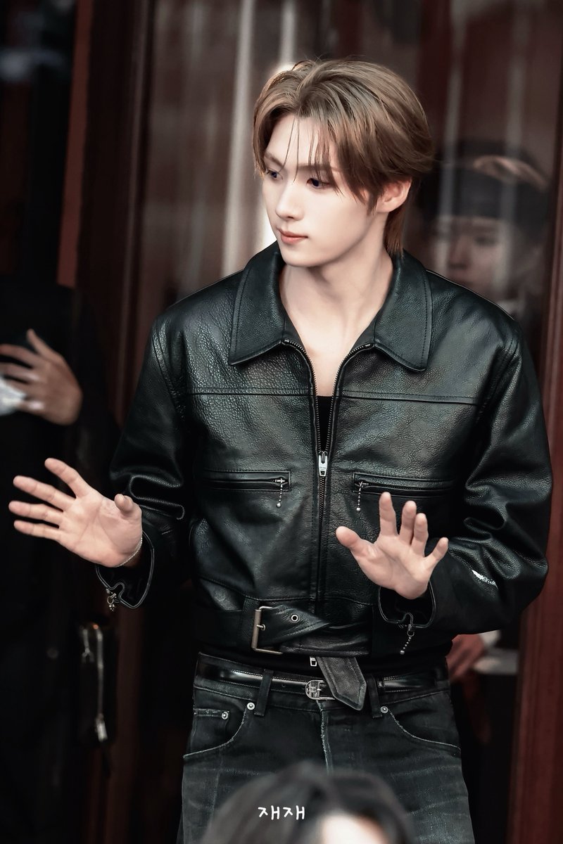 jae_wishyouwere's tweet photo. 261003

#영재 #YOUNGJAE #ヨンジェ 
#투어스  #TWS #トゥアス
#Celine #TWSXCELINE 
#CelineEte2027 https://t.co/CFFP7ZrkdE