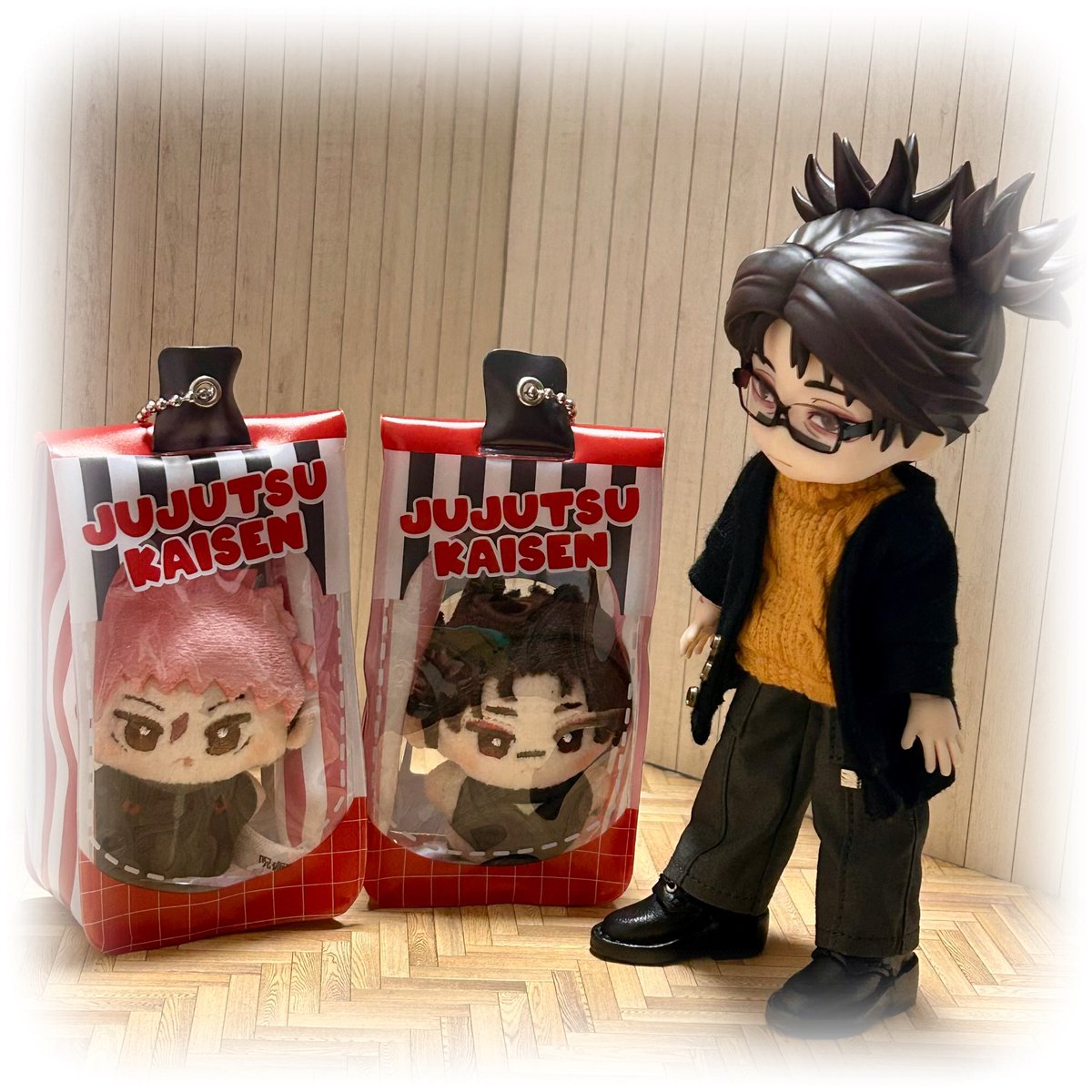 12ucha24's tweet photo. もにふぇ兄弟とお兄ちゃん
（大きさの対比で身長調整版（12cm）のオビツろいどのお兄ちゃんを登場させてみた☺️） https://t.co/FgQ7sm2H4V
