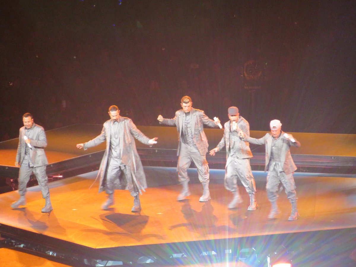 lallishovic's tweet photo. seeing backstreet boys again was the best day of my life https://t.co/pSeucADGE5