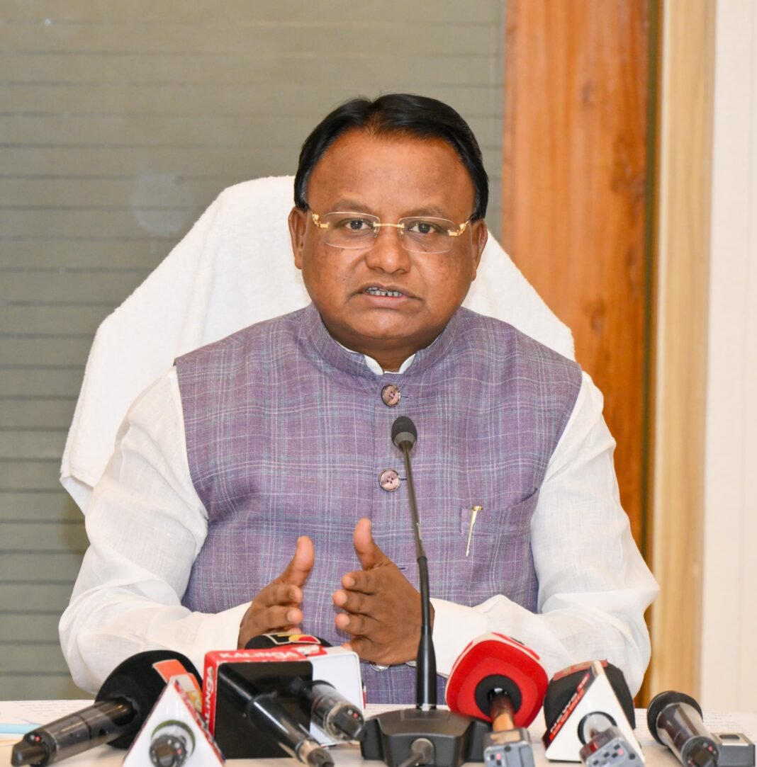 dhalanurjay's tweet photo. Memorandum to CM seeking the inclusion of the Ho language in the Eighth Schedule of the Constitution to protect and recognize the rich cultural and linguistic heritage of  https://t.co/JjVa99CMYA https://t.co/ZyTd5BGDsv