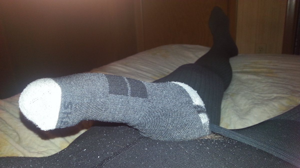 SockTightslover's tweet photo. September 5, 2015
Socked
#socks #sockfetish #sockencasement #tights #tightsfetish #tightsencasement #explicit https://t.co/SR7QOsLgpS