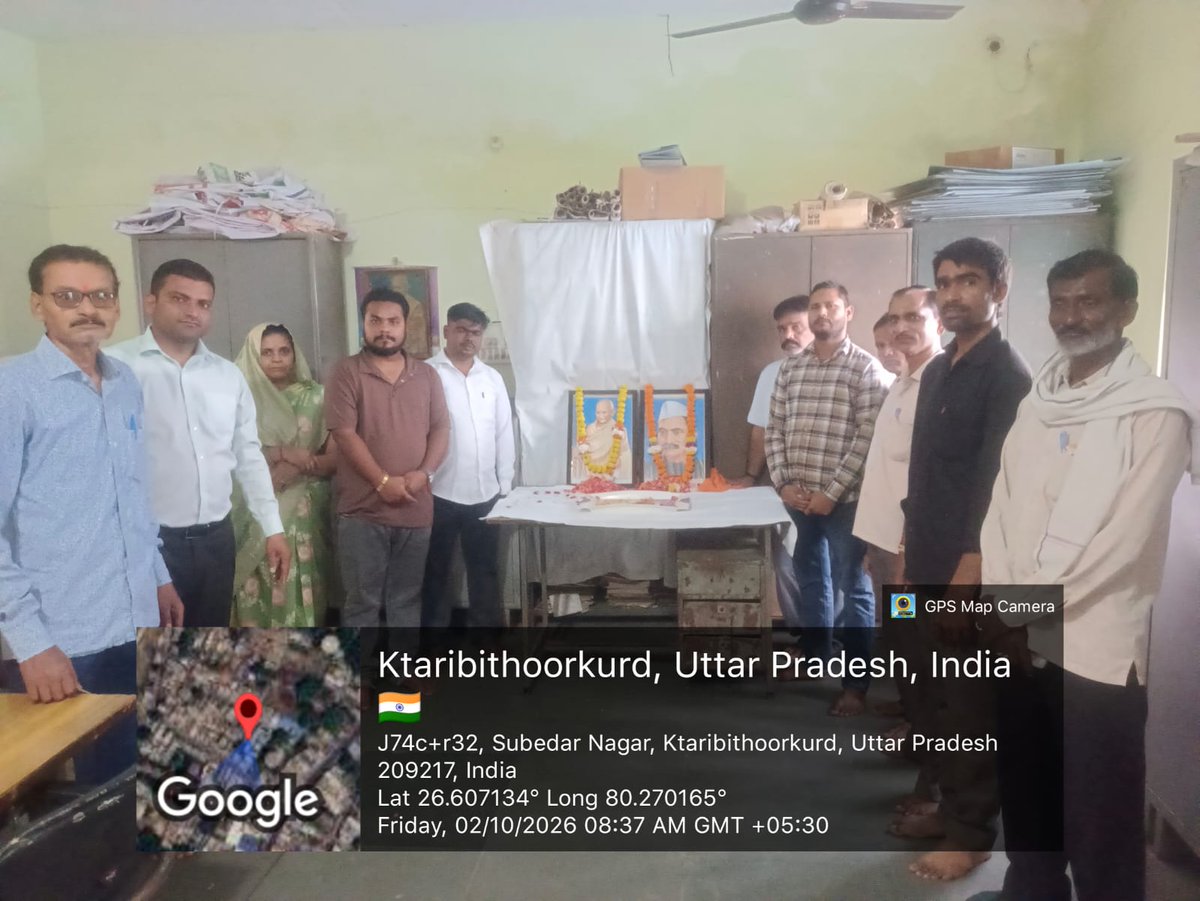 sbmkanpurnagar's tweet photo. गांधी जयंती के अवसर पर कानपुर नगर के समस्त नगर निकायों द्वारा राष्ट्रपिता महात्मा गांधी जी को श्रद्धापूर्वक नमन किया गया।

सत्य, अहिंसा और सेवा के उनके आदर्शों को स्मरण करते हुए उन्हें शत्-शत् नमन। 🙏

#GandhiJayanti #MahatmaGandhi #KanpurNagar #Kanpur #गांधीजयंती https://t.co/nnRbRpQgB4