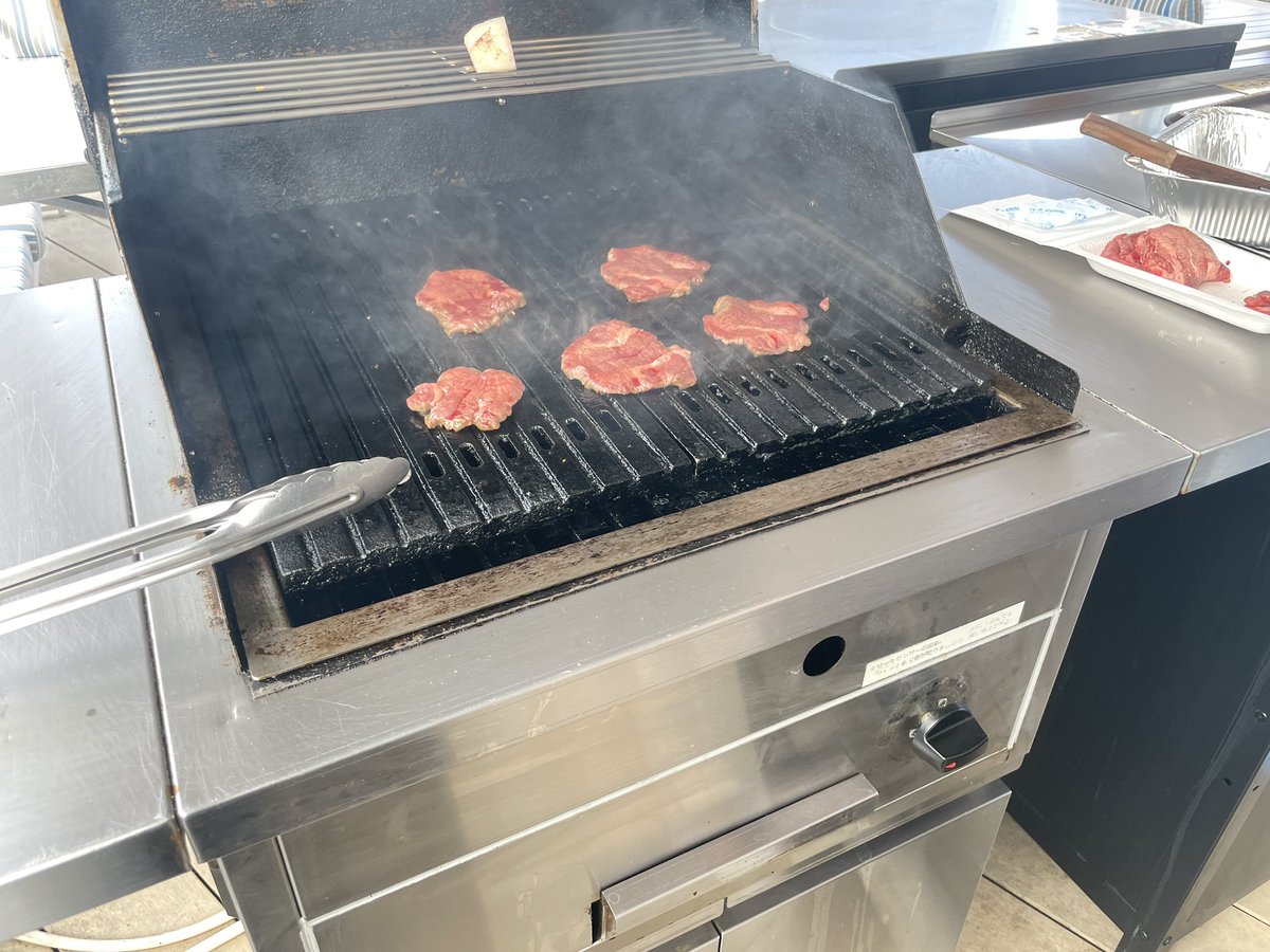 ando_dark83's tweet photo. BBQからの飲み! https://t.co/7EnJZobdor