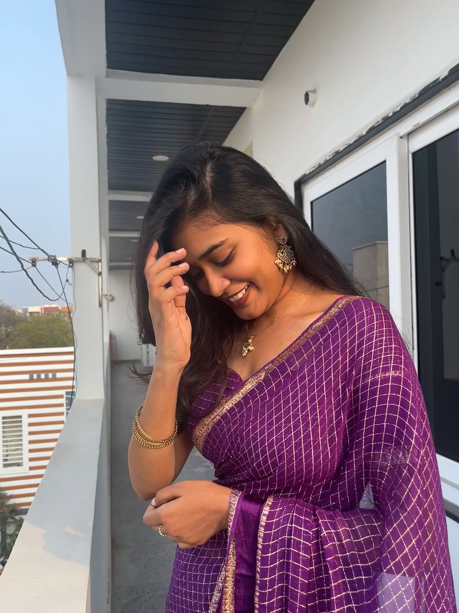 KommulaAmrutha's tweet photo. Saree 💕 https://t.co/VI48upU13x