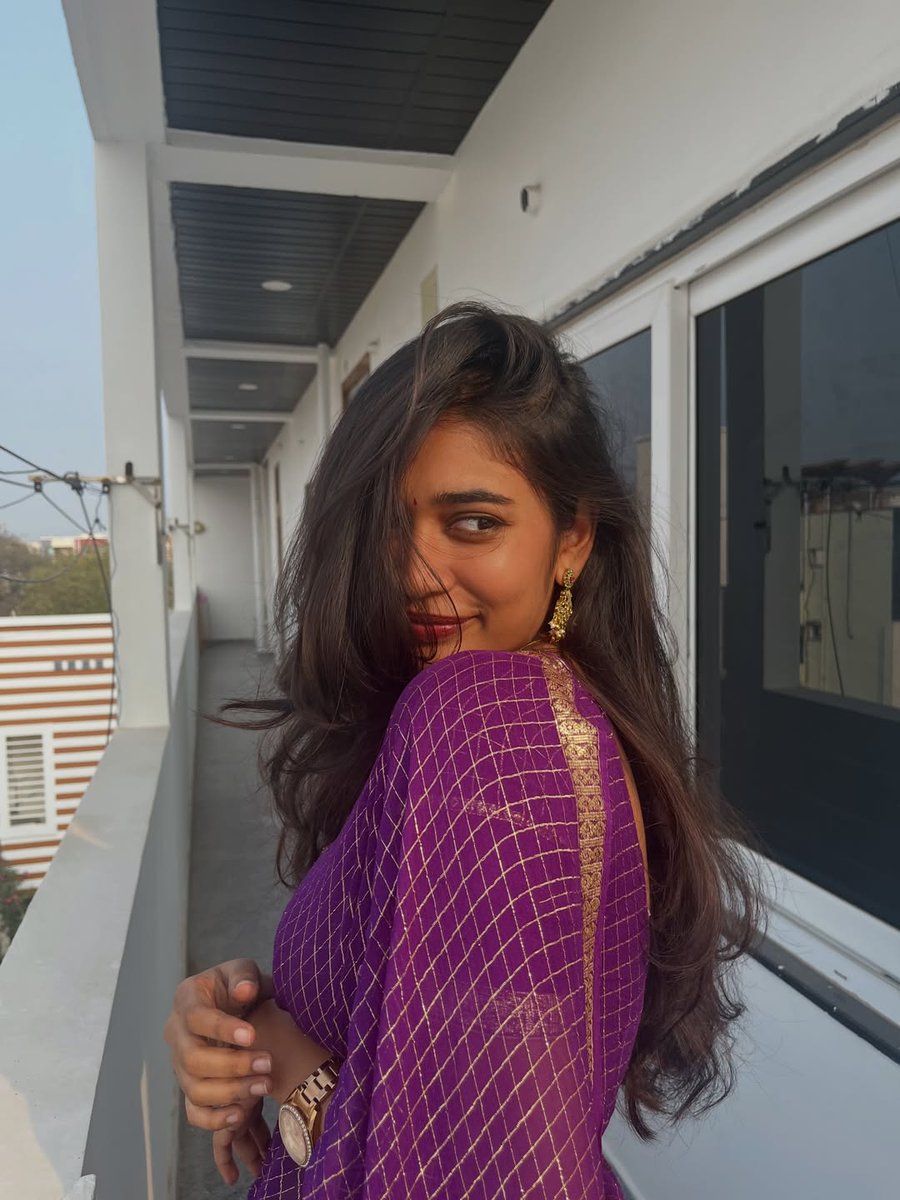 KommulaAmrutha's tweet photo. Saree 💕 https://t.co/VI48upU13x