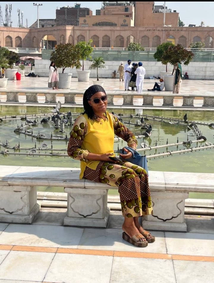 PanaChe4141's tweet photo. Mummy La PanaChe✨👑
My greatest inspiration 
I quoted this tweet with her picture because this is her quote 
She tells me this anytime I’m overthinking,my lovely Mum❤️ https://t.co/Ze9yHdOm86