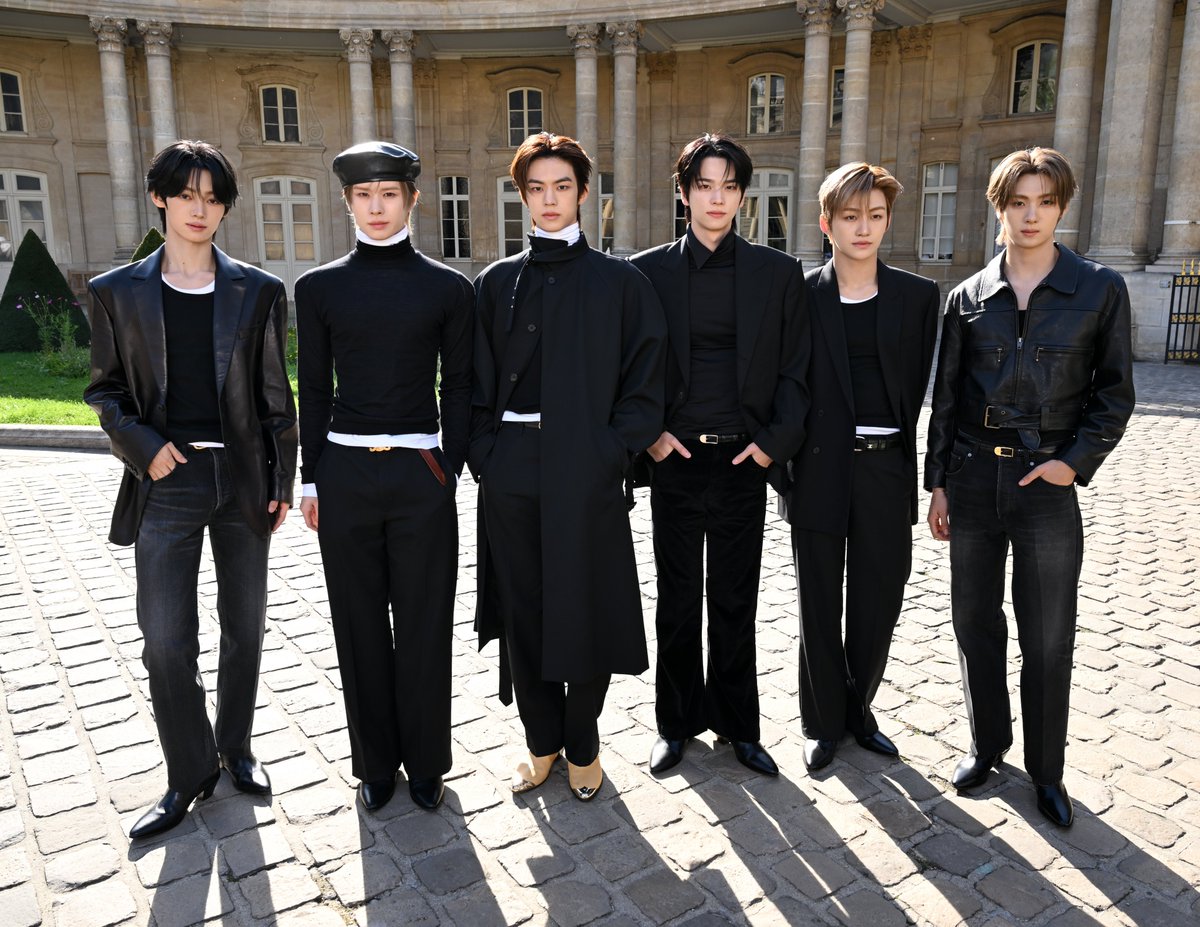 lessencestudios's tweet photo. Celine brand ambassadors TWS arrive at the Celine Spring/Summer 2027 show at Paris Fashion Week.

#CelineEte2027 #TWS https://t.co/ayaTWwUY1N