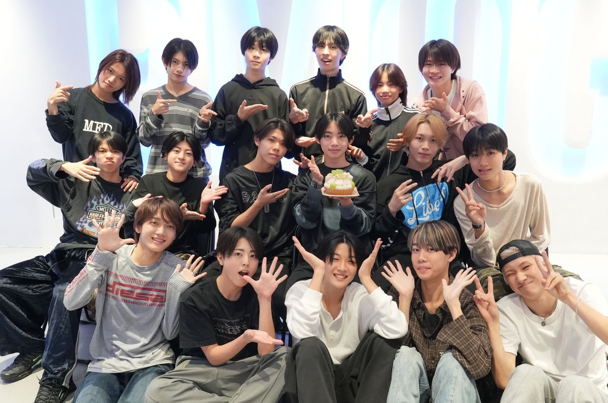 bmsg_trainee's tweet photo. ⸜ 📱✨ ⸝

2026.10.3
Instagram Live
ありがとうございました！

▼アーカイブはこちら
https://t.co/h3Na2YF05Q

#BMSGTRAINEE https://t.co/kKtpAIaOFU