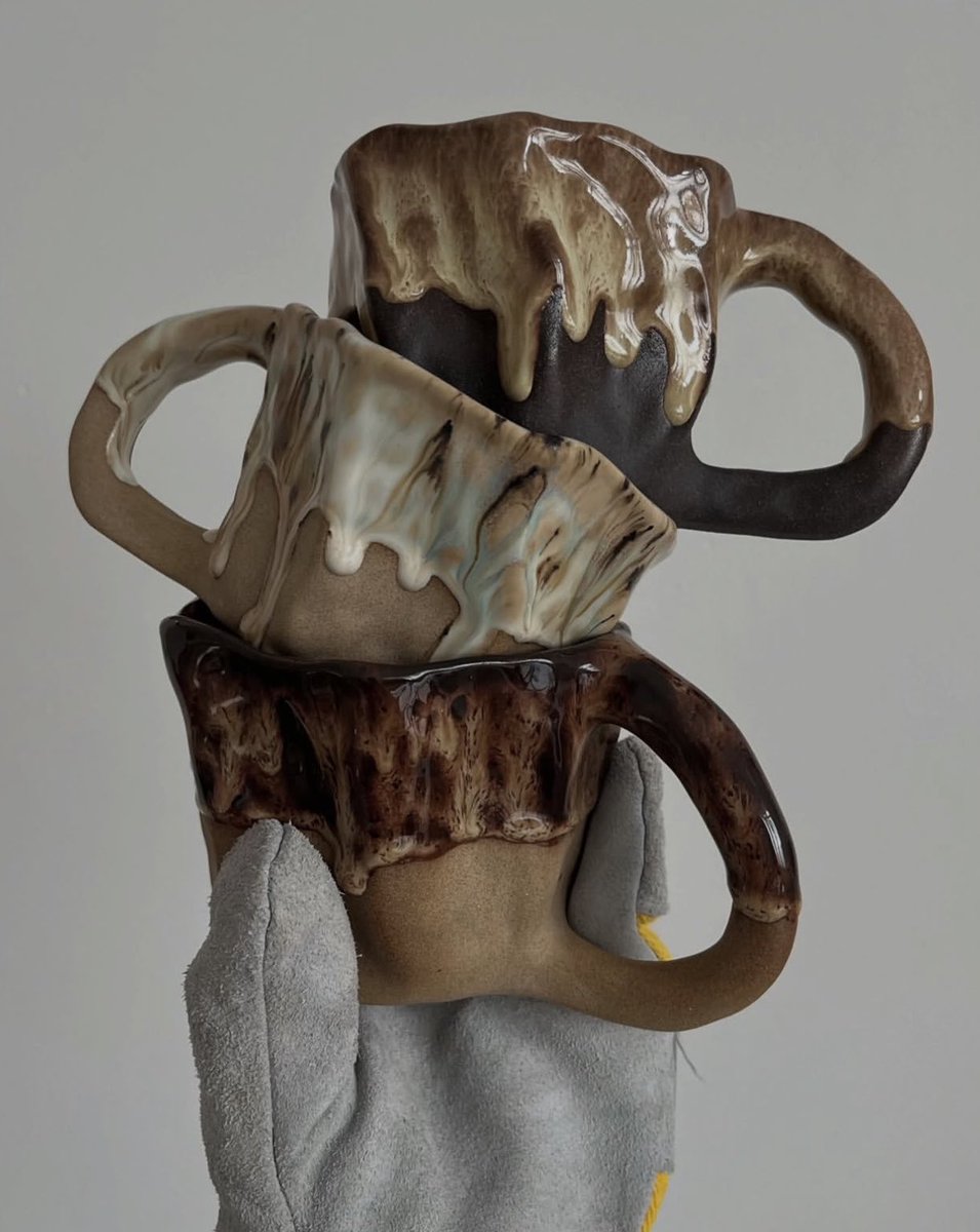 jiggsthecreator's tweet photo. the coolest mug you’d see today https://t.co/jPS6ME2FsZ