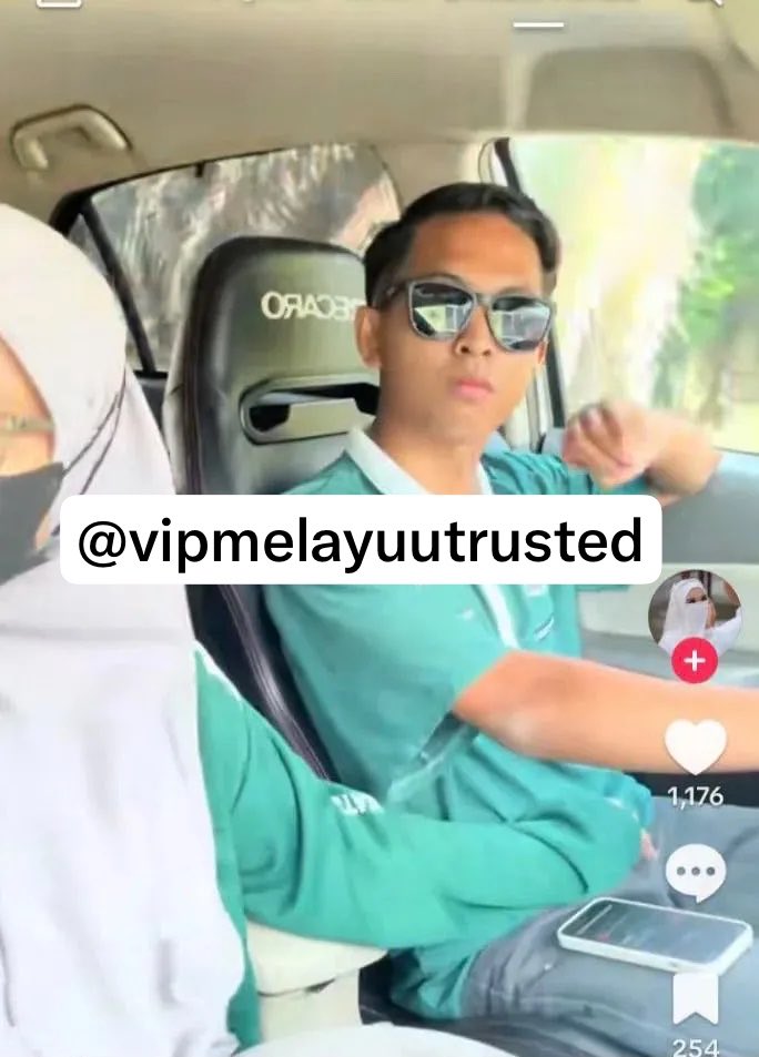 Melayuvip1cob's tweet photo. tengah ramai dalam kereta link kat bio https://t.co/VY8Hr4uWAX
