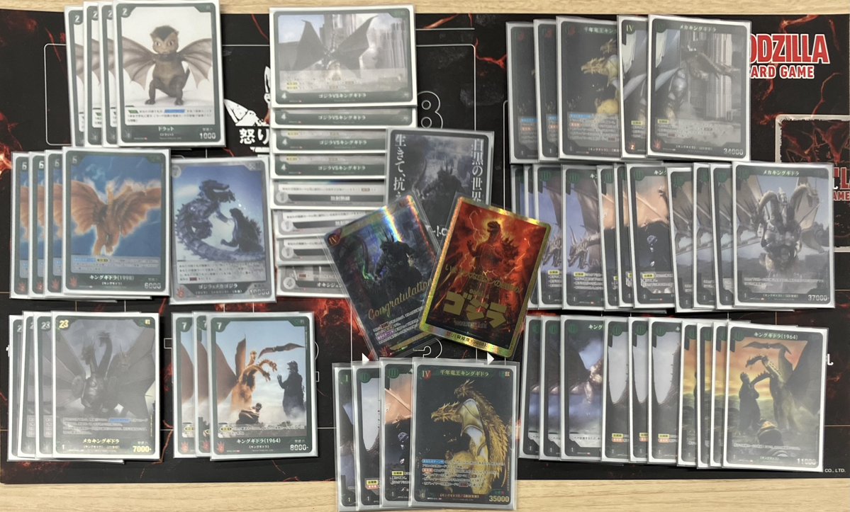 godzilla_tcg's tweet photo. #ゴジラカードゲーム 
1周年イベント『ゴジカ・フェス2026夏』
怪獣王決定戦(福岡会場) 優勝🏆

モモさんのデッキを掲載✨
おめでとうございます🎉

#ゴジカ https://t.co/TALcrBUuVw