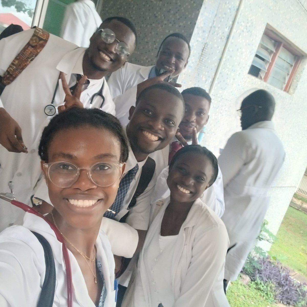 Timmidapo's tweet photo. ✅️ Recently completed MB3 with a distinction in Obstetrics &amp; Gynaecology, the first in 47 years at COMUI (distinction starts at 80%) 🎉

✅️ Also nominated for the AOK Johnson prize in Paediatric Gastroenterology, Abiola Olowu Prize in Neonatology &amp; Prof. Kikelomo Osinusi... https://t.co/yVrIXNdQ4X