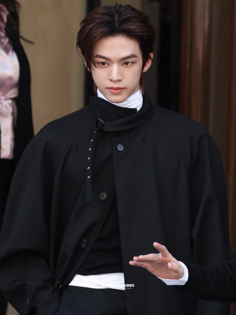 DdandelionR_'s tweet photo. Dear lord~

#도훈 #DOHOON #투어스 
#TWSXCELINE
#CelineEte2027 https://t.co/9IPptoHfmL