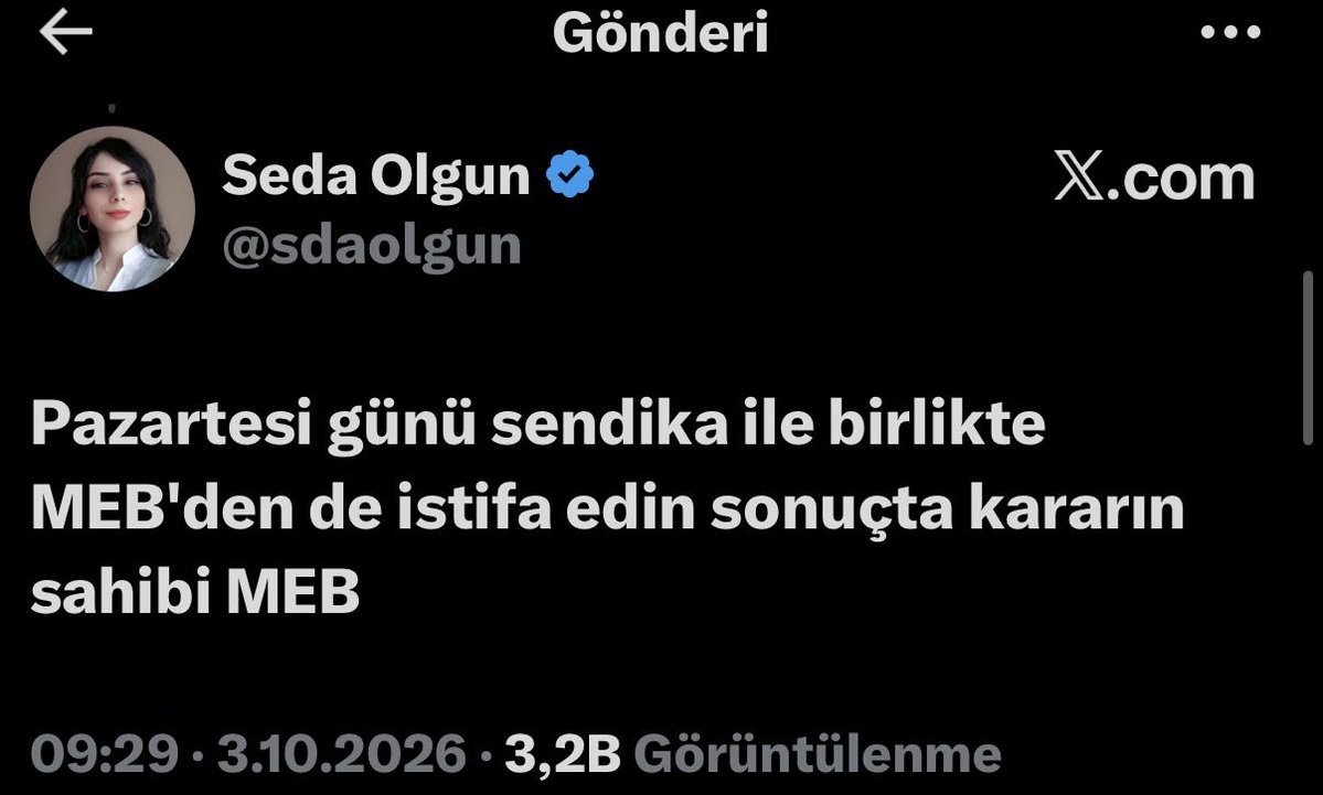 rem74hs's tweet photo. Yeni atanacak olan öğretmenlerimiz dikkat etsin SÖZDE sendika öğretmenine desteği istifa edin diyerek veriyor. #ebssınıftakaldı @talatyavuz29 @EgitimBirSen @_aliyalcin_ https://t.co/I580w6KSJD