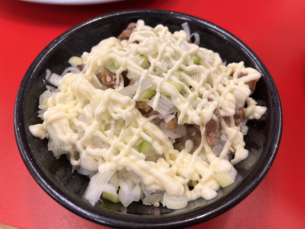 _unichu's tweet photo. 夜中に食べるからウマい https://t.co/Oobg8xzxvo